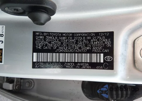2013 Toyota Prius Two z USA, uszkodzony, nr VIN JTDKN3DUXD1639737